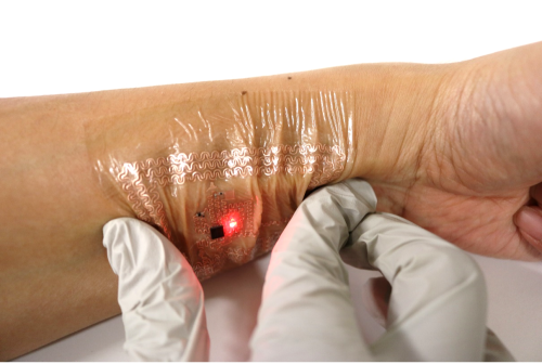 Battery-free e-tattoo on the wrist
